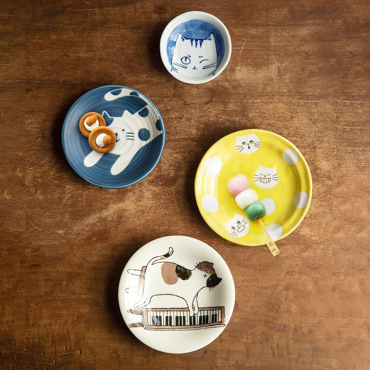 Gohobi Japanese Cats Plate [Made In Japan]
