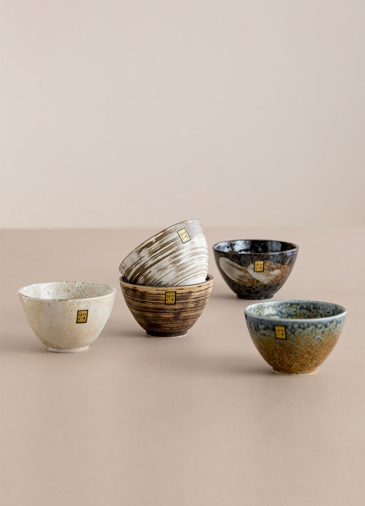 Gohobi Minoya Shino Glaze Hat Bowl [Made in Japan]
