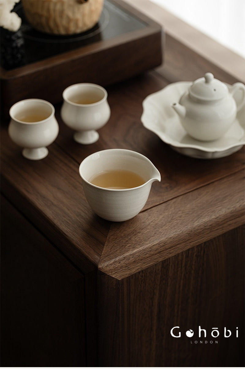 Gohobi Glass Fair Cup with Wood Ash Ceramic Base – Gongfu Tea Pitcher Tea Sea