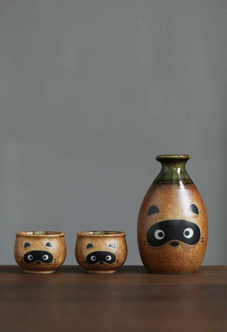 Gohobi Japanese Raccoon Sake Set Tea Set [Made In Japan]