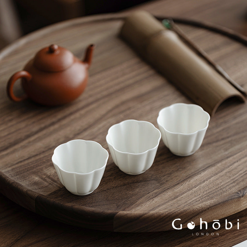 Gohobi Handmade White Porcelain Teacup – Thin Porcelain Flower Rim Gongfu Master Cup