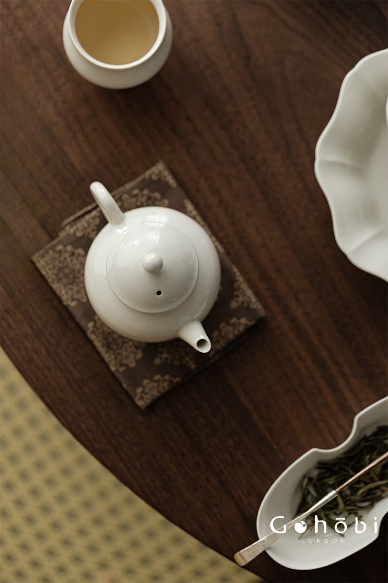 Gohobi Wood Ash Glaze Ceramic Teapot – Handmade Vessel Shape Gongfu Tea Pot with Ball Filter