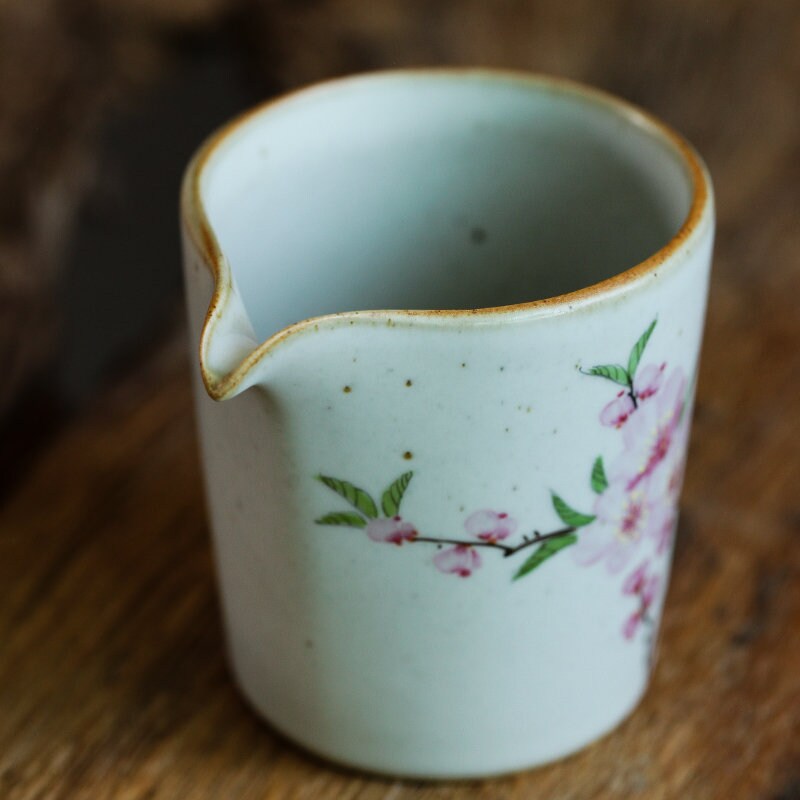 Gohobi Hand-painted Peach blossom Fair cup Ceramic Chinese Gongfu tea Kung fu tea Japanese Chado Tea pitchers