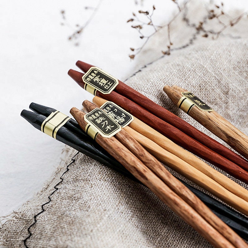 Gohobi A Set of 5 Pairs of Japanese Wooden Cone Shape Chopsticks