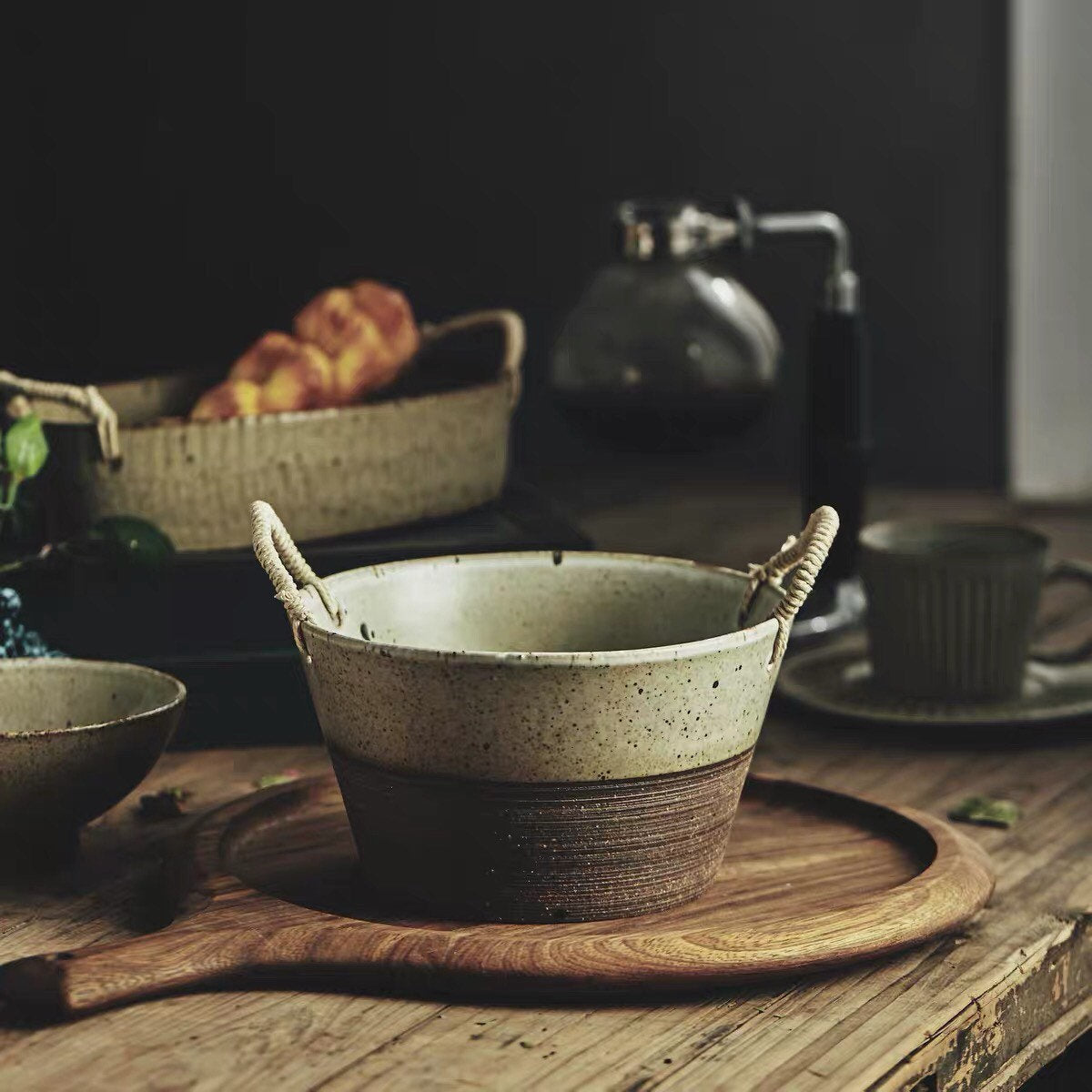 Gohobi Ceramic bowl Japanese style tableware with rattan handle