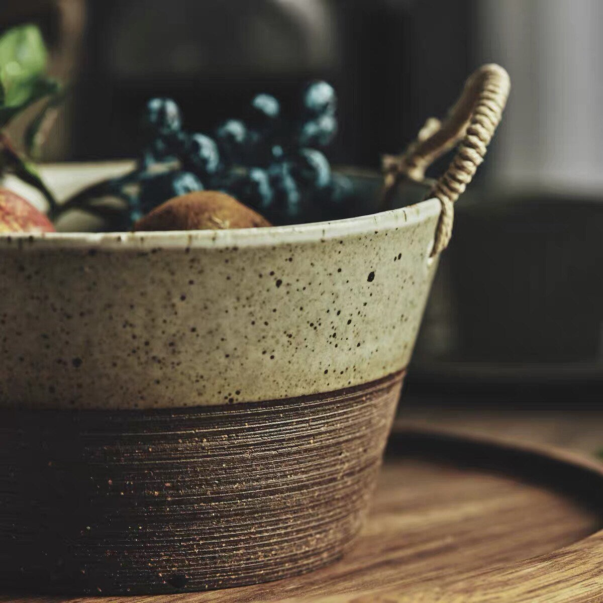 Gohobi Ceramic bowl Japanese style tableware with rattan handle