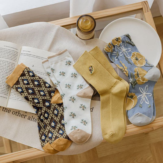 Floral wool socks